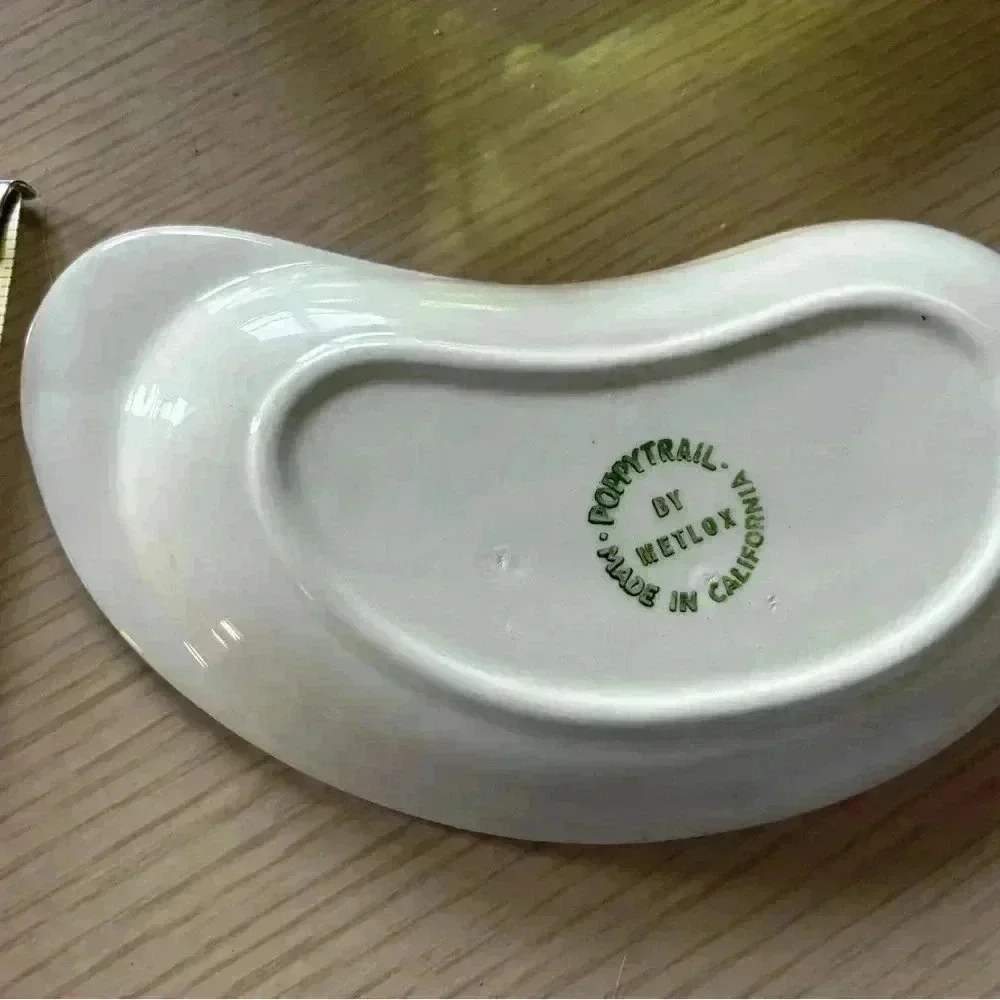 Vintage Metlox Poppytrail atomic trinket dish with holly - Picture 5 of 9